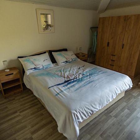 Sea Apartment Изола Екстериор снимка