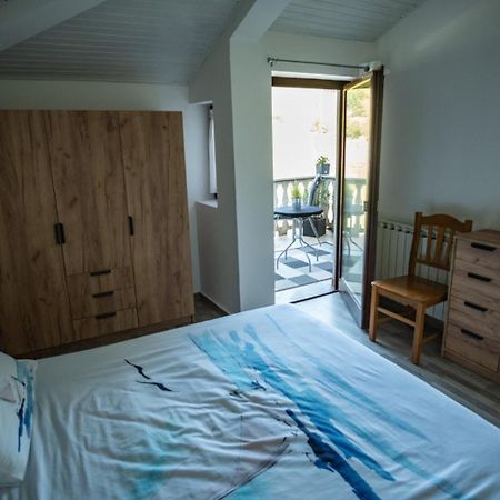 Sea Apartment Изола Екстериор снимка